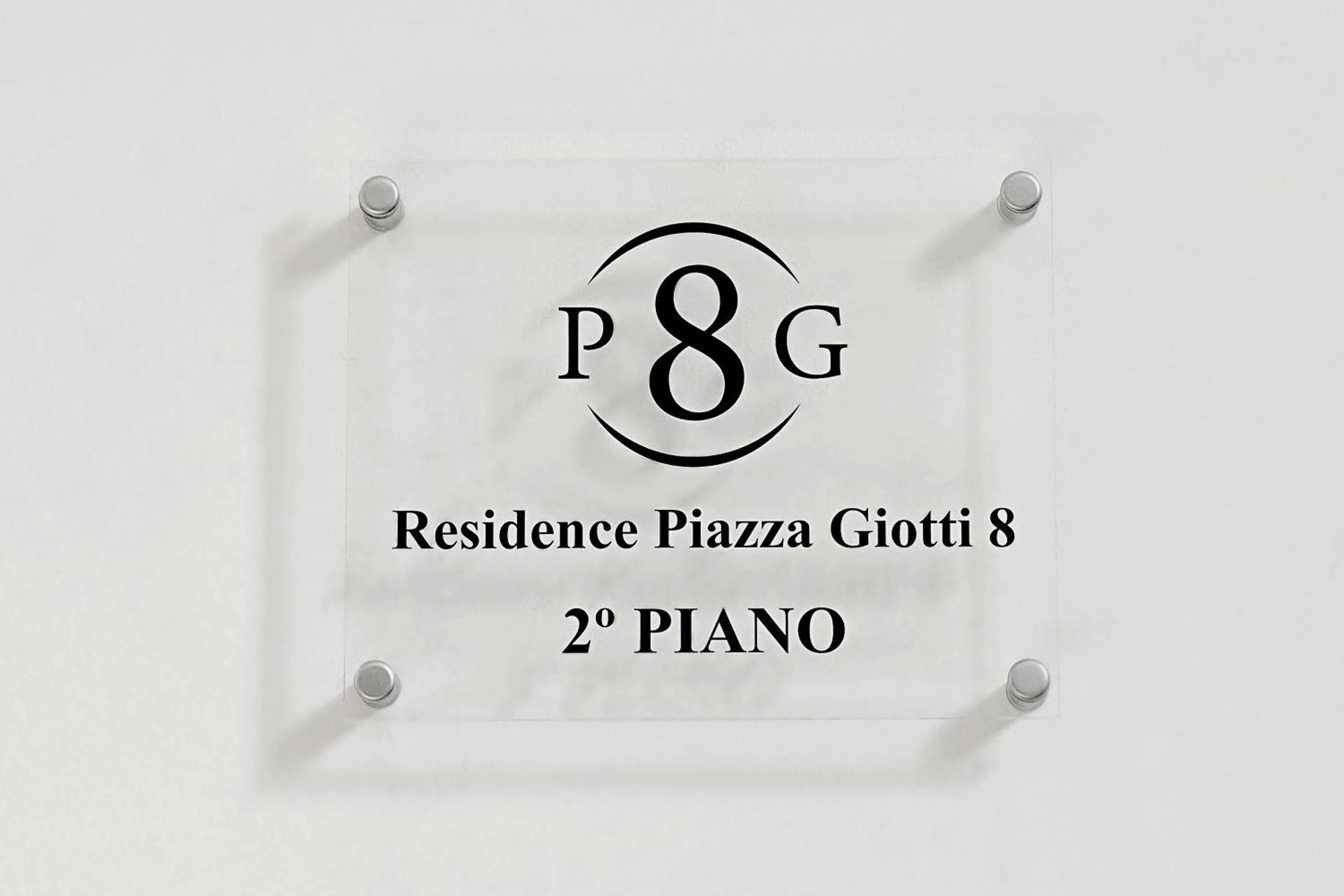 Residence Piazza Giotti 8 ตรีเอสเต ภายนอก รูปภาพ