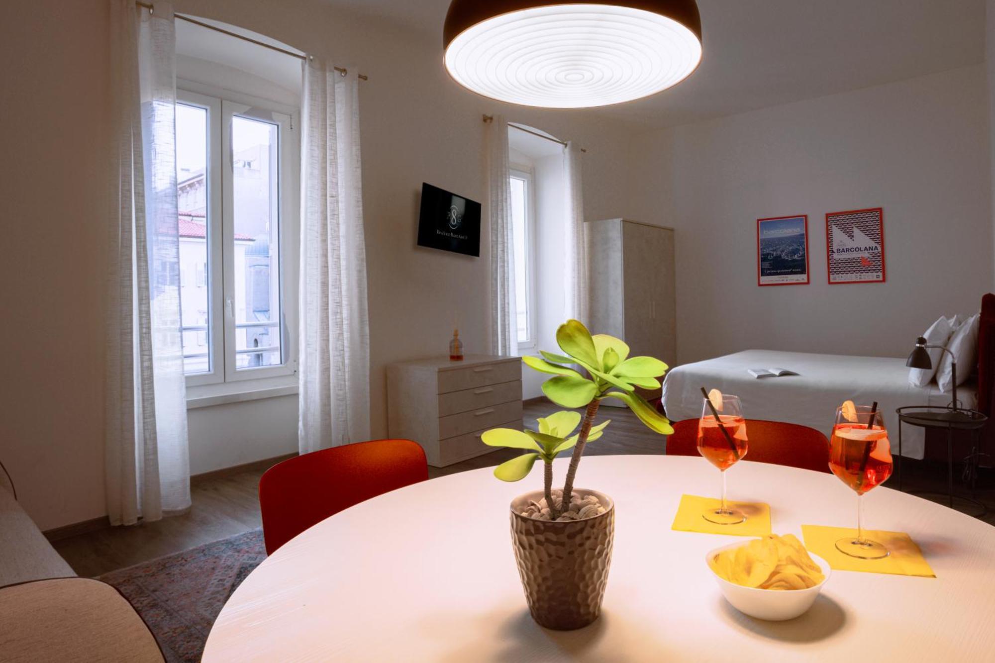 Residence Piazza Giotti 8 ตรีเอสเต ภายนอก รูปภาพ